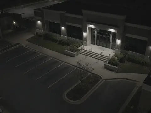 Proactive video monitoring of a commercial loading dock for live video monitoring